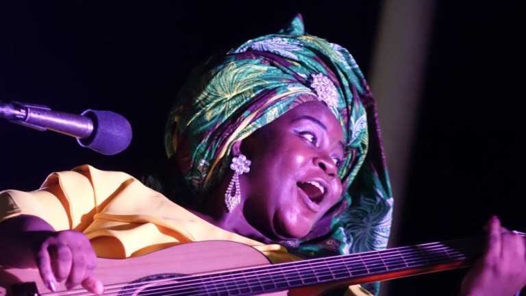 Casa frica Cultura para acercar dos continentes