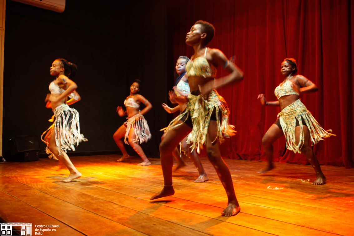 Cierre y demostracin del taller de Danzas Tradicionales