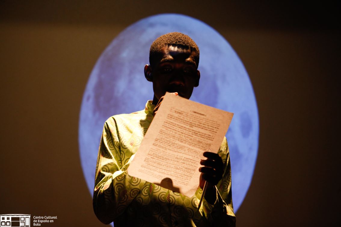 Da de las lenguas maternas cuentacuentos y conciertos