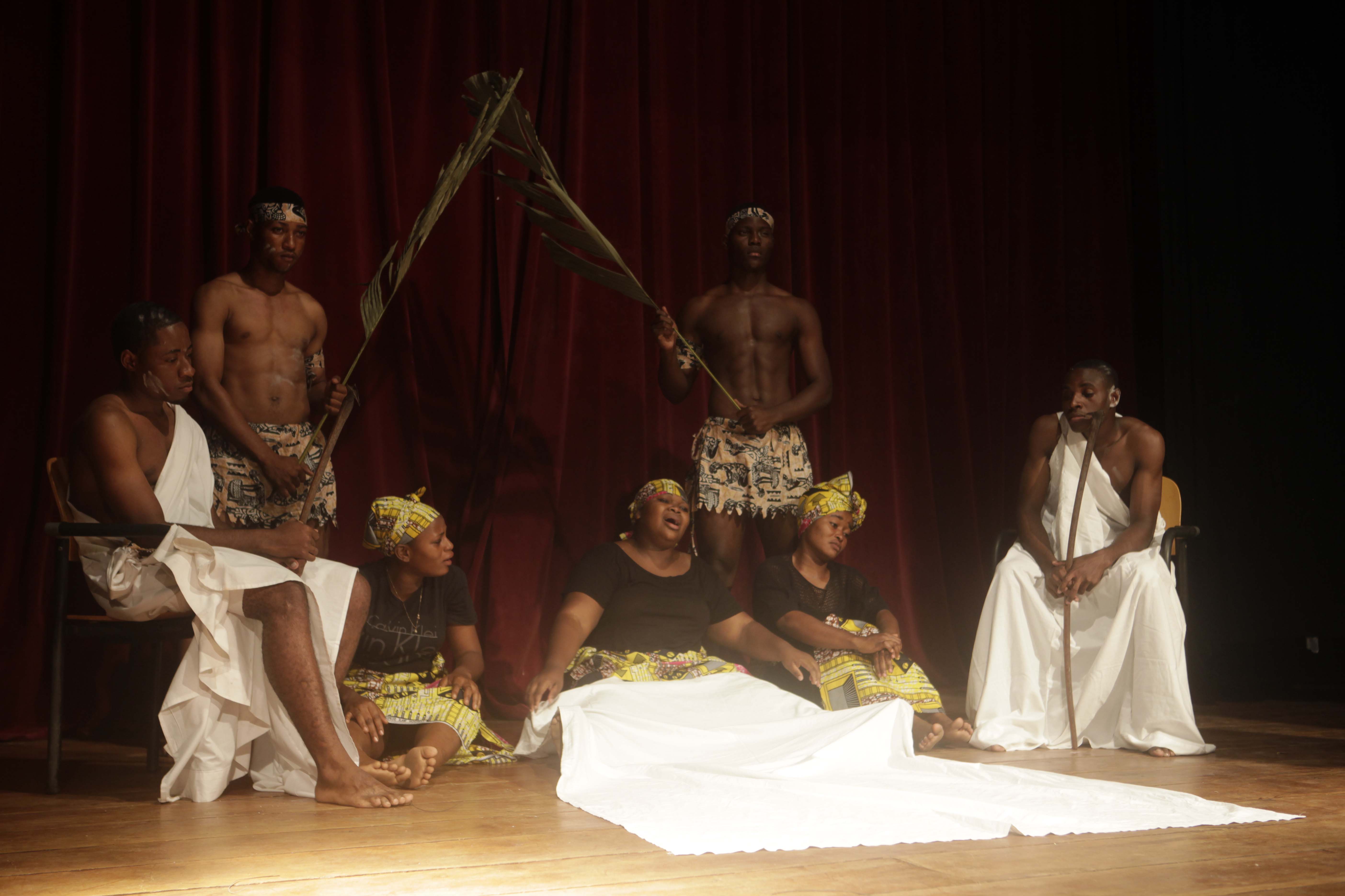 Teatro Cuentos tradicionales ecuatoguineanos